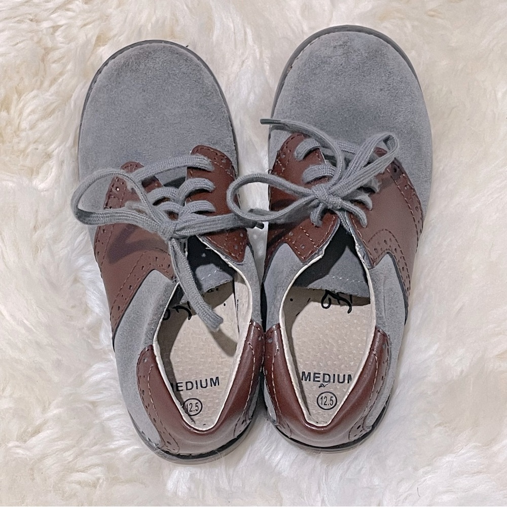 Footmarks
Boy Oxfords Shoes
Arch Support
Custom Fit Sistem
Size 12.5 - Picture 3 of 8